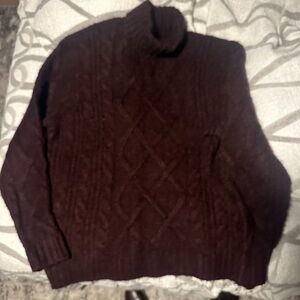 Express men’s maroon turtle neck wool sweater, SZ Large